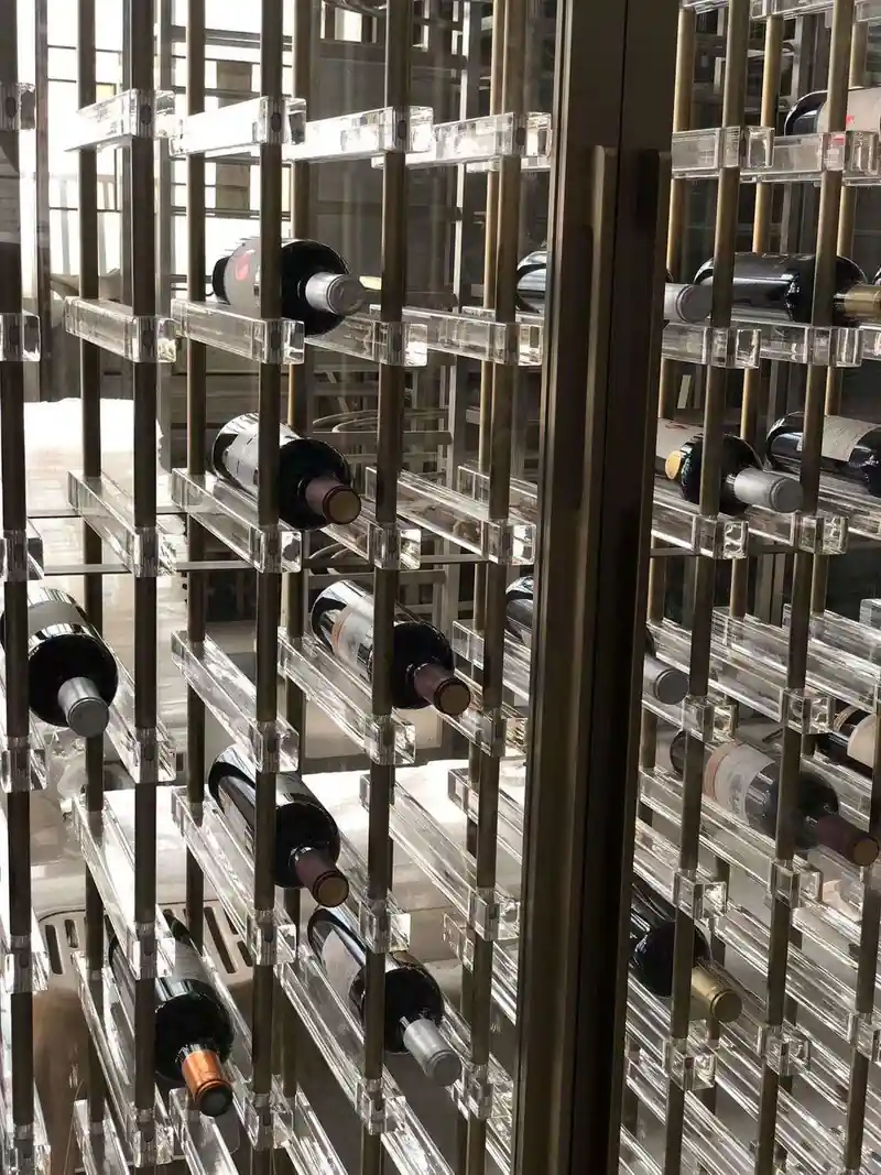 Wall-Mounted Stainless Steel Wine Rack, LED — close-up detail of acrylic rack